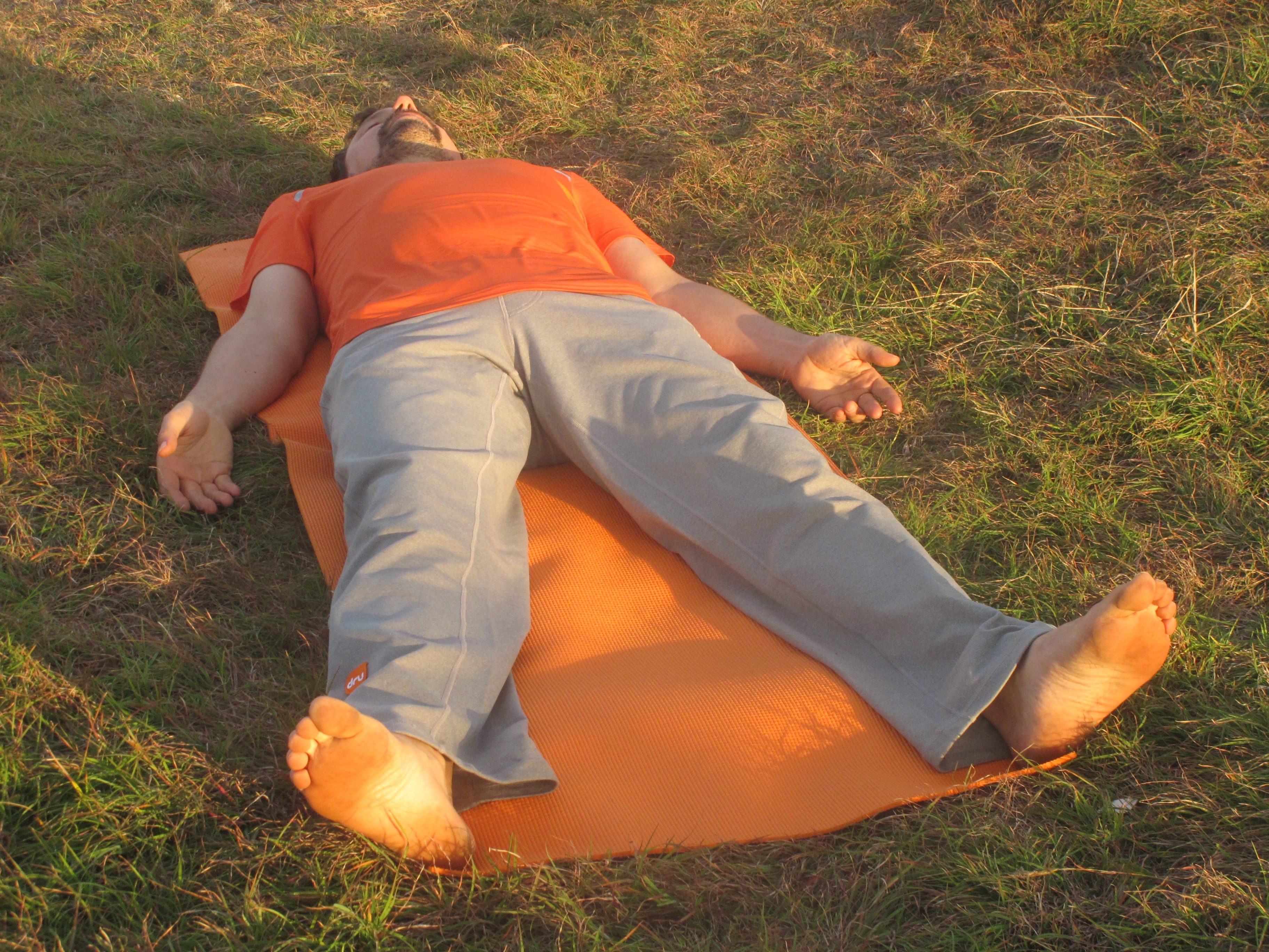 Man enjoying a stress-relieving Dru relaxation